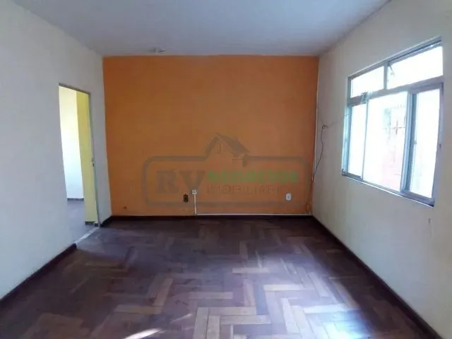 Imagem 9: )(- Muito Bem Localizada! Casa de Vila. Casa Possui 3 Quartos Ótimo Terraço e Garagem