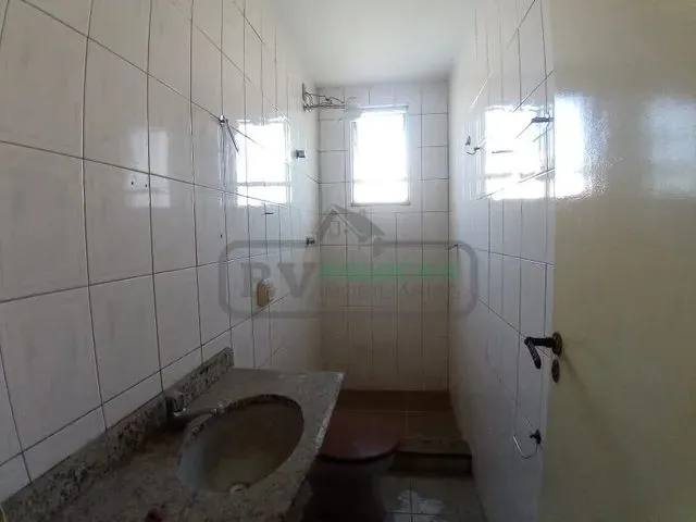 Imagem 14: )(- Muito Bem Localizada! Casa de Vila. Casa Possui 3 Quartos Ótimo Terraço e Garagem