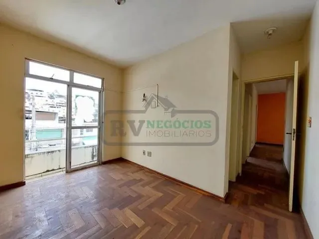 Imagem 11: )(- Muito Bem Localizada! Casa de Vila. Casa Possui 3 Quartos Ótimo Terraço e Garagem