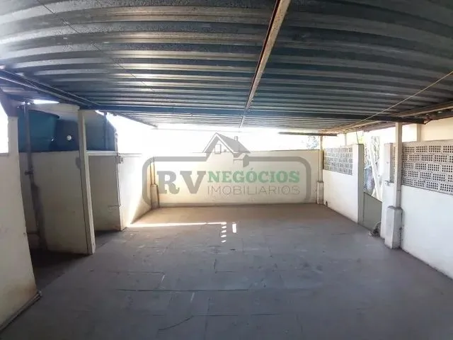 Imagem 10: )(- Muito Bem Localizada! Casa de Vila. Casa Possui 3 Quartos Ótimo Terraço e Garagem