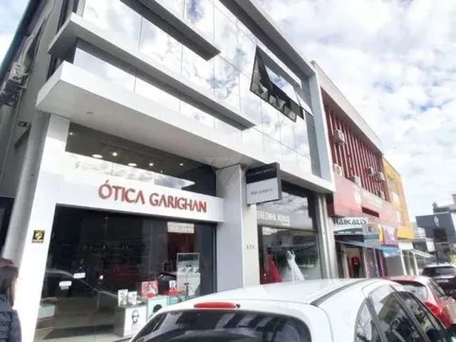 Imagem 1: Centro Galpão / depósito com aluguel por R$3.600 /mês