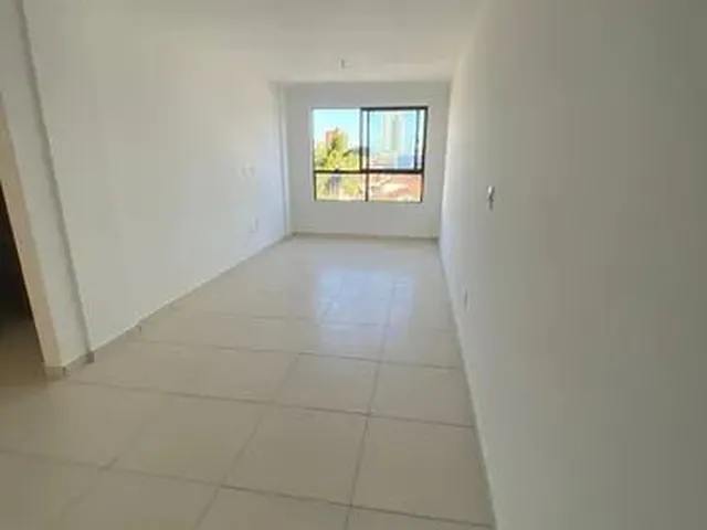 Imagem 2: Miramar, Apartamento com 3 Quartos(Sendo 1 Suíte