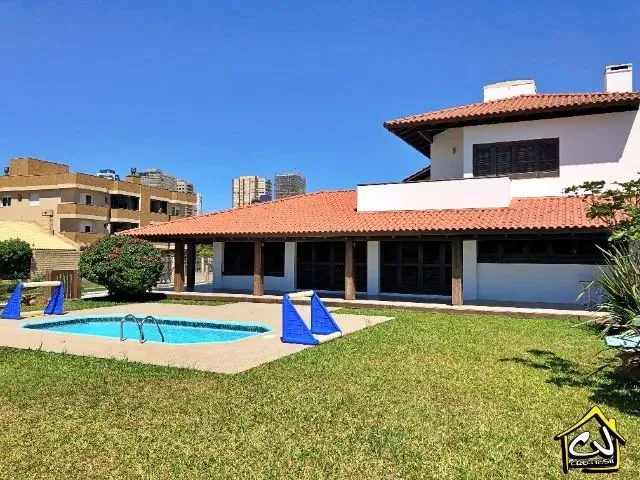 Imagem 1: Réveillon 2024 - Parcelamento 6X - Casa C/ 6 Quartos - Praia Grande - Beira Mar - Piscina