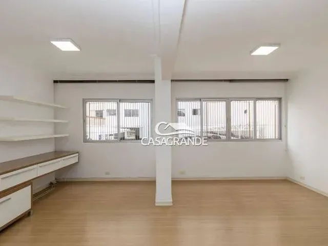 Imagem 14: Apartamento com 2 Dormitórios À Venda, 70 M² por R$ 350.000,00 - Cabral - Curitiba/Pr