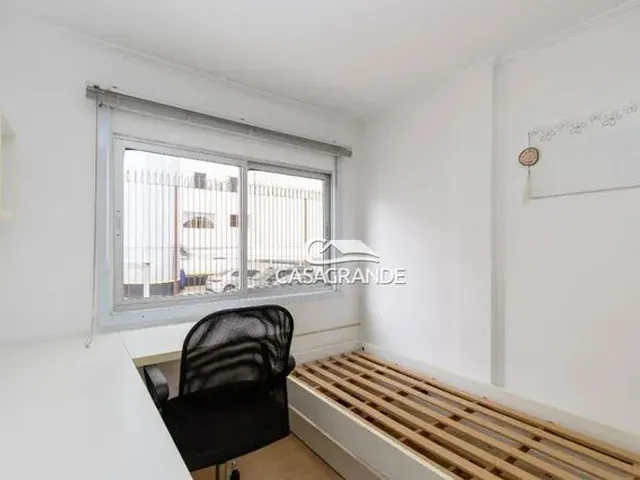 Imagem 13: Apartamento com 2 Dormitórios À Venda, 70 M² por R$ 350.000,00 - Cabral - Curitiba/Pr
