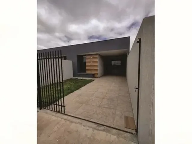Imagem: Casa Residencial com 3 Quartos À Venda