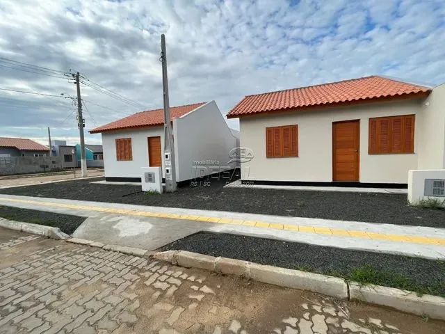 Imagem: Casa À Venda, 2 Quartos, 1 Vaga