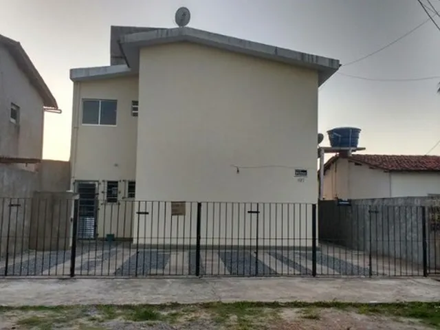 Imagem: O apartamento possui 2 Dormitórios, 1 Banheiro, 1 Vaga na