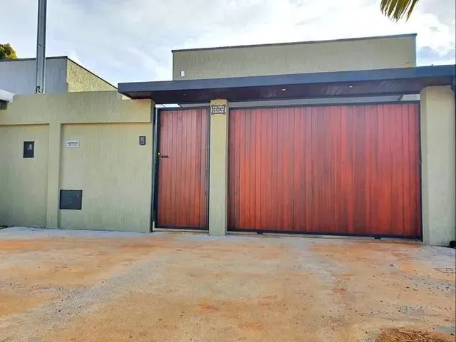 Imagem: Casa com Fino Acabamento em Planaltina Go