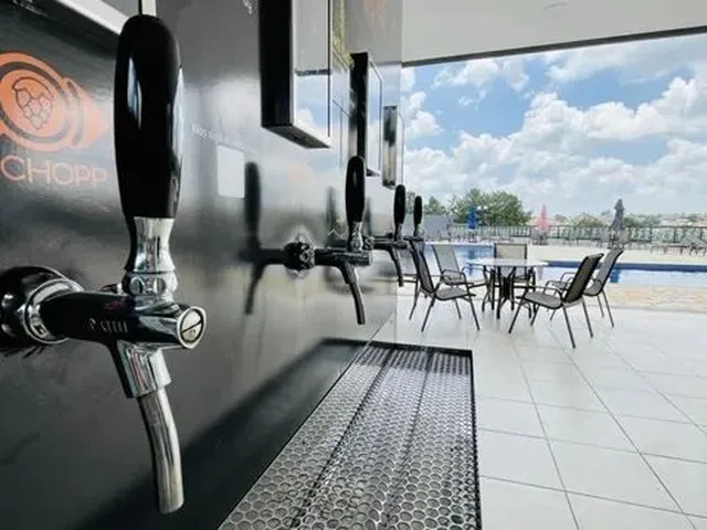 Imagem 12: Condomínio Horizontal_ com 3 Quartos À Venda por R$ 1350000.00, 150.00 M2 - Jardim
