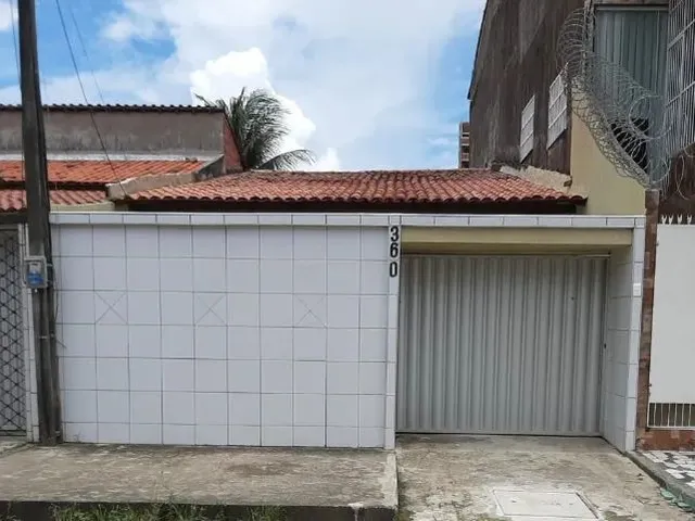 Imagem 1: Casa Plana 04 Suítes Sendo 02 Reversíveis, 02 Vagas, Jd. Cearense/Maraponga