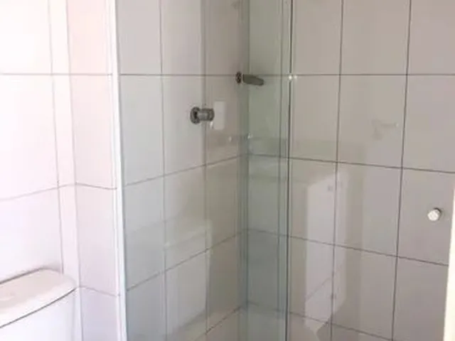 Imagem 2: Apartamento com 2 Quartos À Venda por R$ 240000.00, 52.00 M2 - Brasil - Londrina/Pr