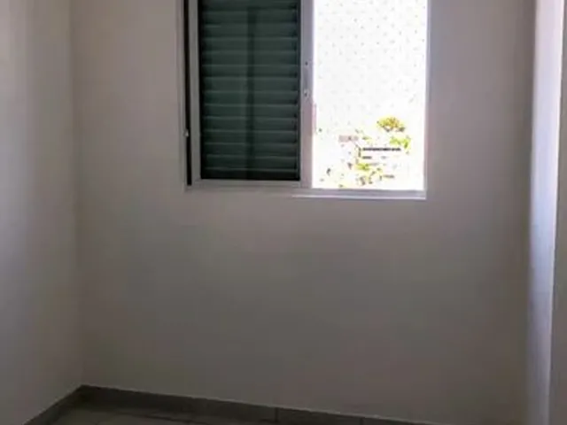 Imagem 4: Apartamento com 2 Quartos À Venda por R$ 240000.00, 52.00 M2 - Brasil - Londrina/Pr
