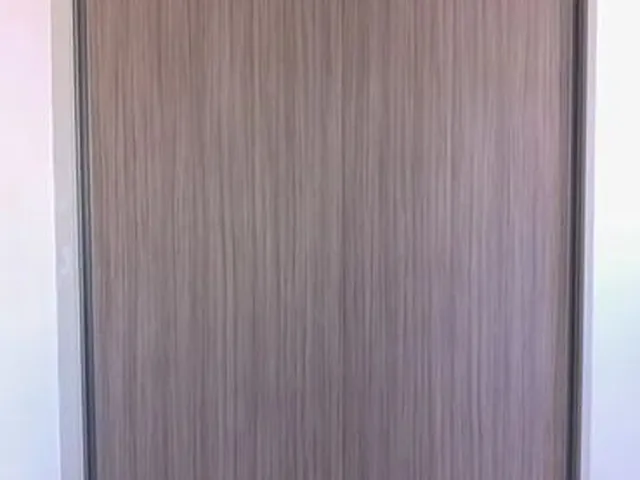 Imagem 13: Apartamento com 2 Quartos À Venda por R$ 240000.00, 52.00 M2 - Brasil - Londrina/Pr
