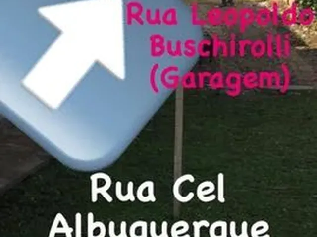 Imagem: Vendo Dois Terrenos no Centro de Curitibanos