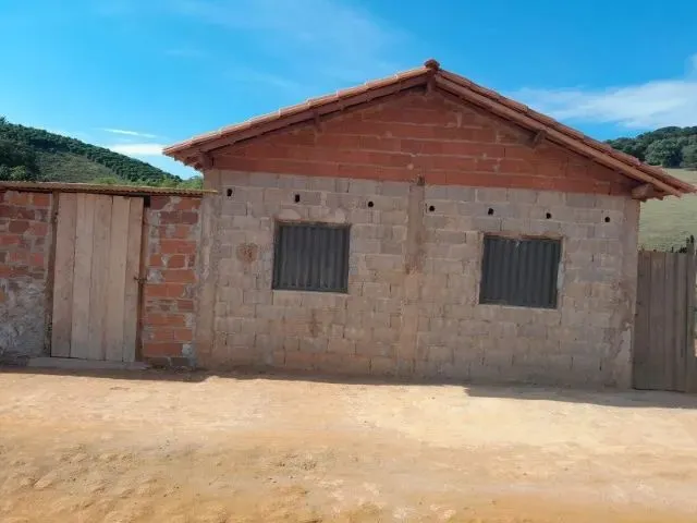Imagem 1: Vende-Se Casa em São Vicente do Grama, Interior de Minas Gerais (250Km de Bh