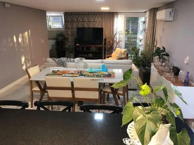 Imagem 2: Florianópolis - Casa Padrão - Agronômica