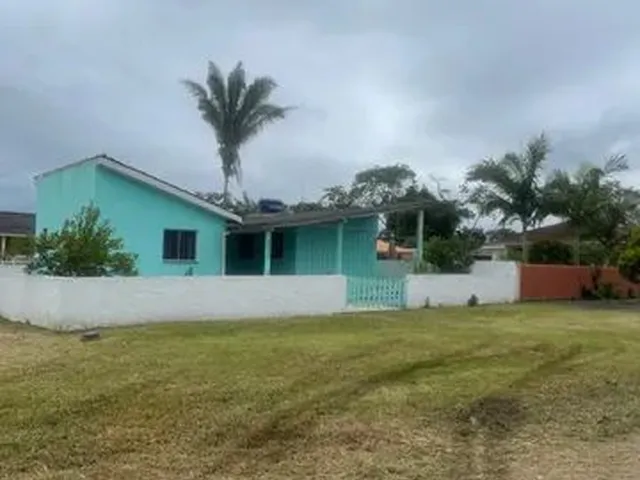 Imagem 1: Casa na Praia de Coroados