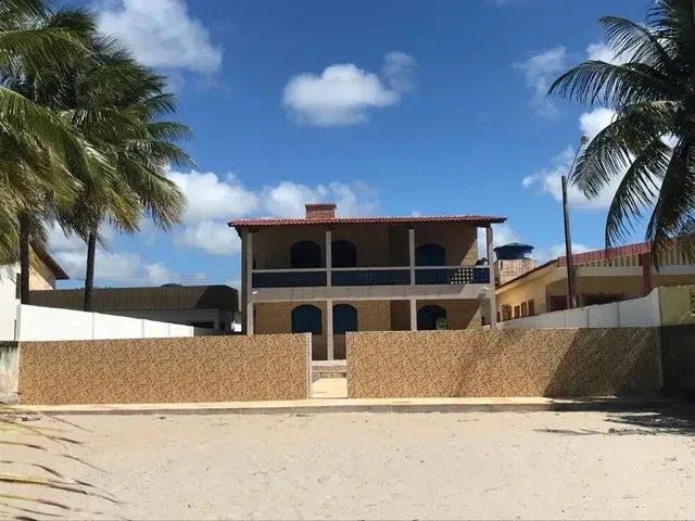 Imagem: Casa na Beira Mar da Praia Azul