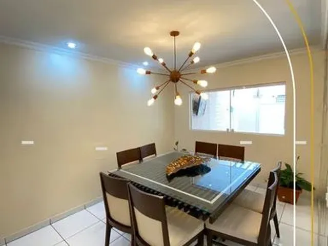 Imagem 10: Casa com 1° Andar e 4 Quartos na Gruta de Lourdes