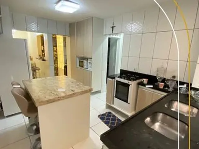Imagem 11: Casa com 1° Andar e 4 Quartos na Gruta de Lourdes