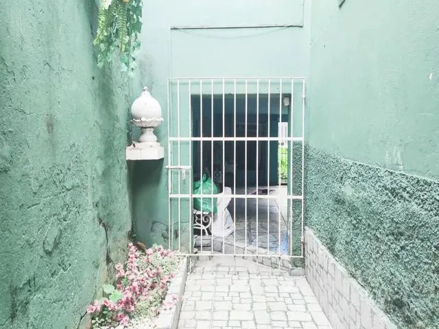 Imagem 8: Casa na Cidade Velha com 04 Quartos Sendo 02 Suites