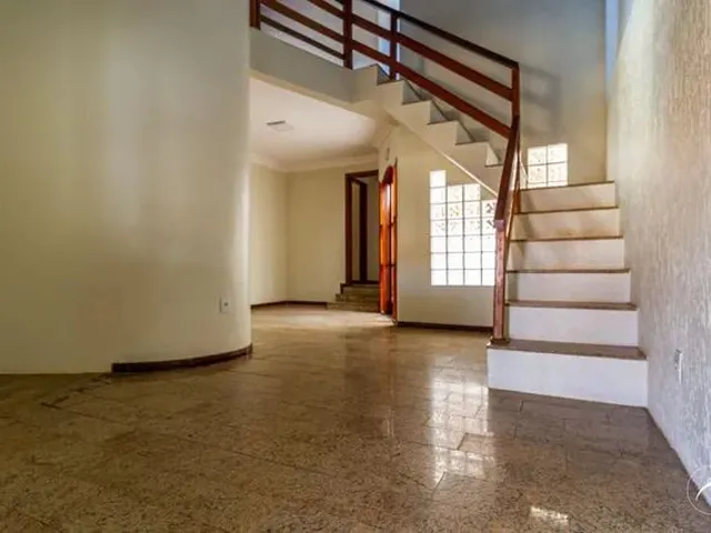 Imagem 11: Casa para Locação com 4 Quartos em Taguatinga (Norte) com 240M²