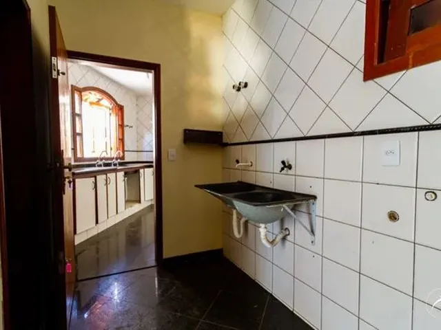 Imagem 10: Casa para Locação com 4 Quartos em Taguatinga (Norte) com 240M²