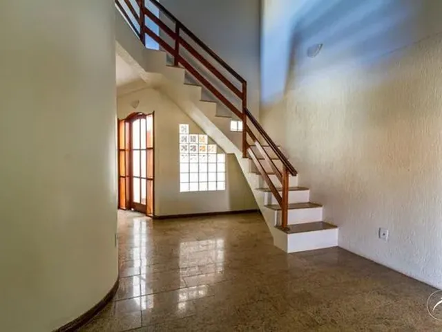 Imagem 3: Casa para Locação com 4 Quartos em Taguatinga (Norte) com 240M²
