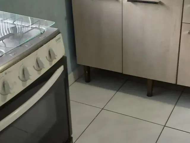 Imagem: Alugo Uma Quitinete Mobiliada