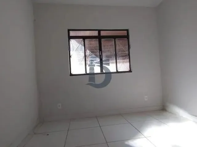 Imagem: Casa para Aluguel, 2 Quartos, 2 Vagas, Jk