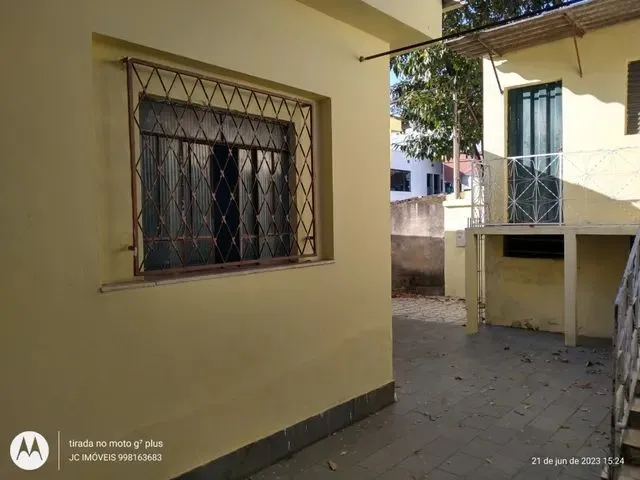 Imagem: Casa com 3 Dormitórios para Alugar em Belo