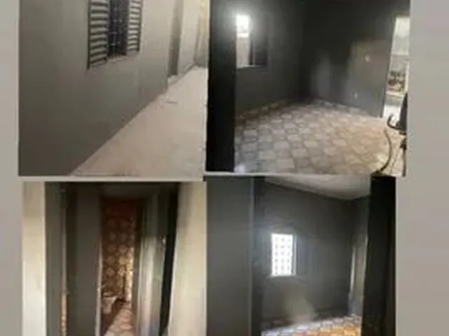 Imagem: A casa possui 2 Dormitórios, 1 Banheiro e está localizado