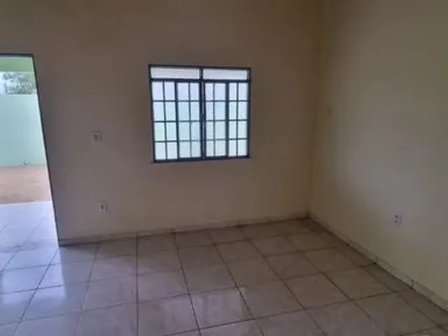 Imagem 5: Casa, Bairro: Caimbe, 02 Quartos, 02 Banheiro ( Sendo 01 com Blindex) , Garagem, Quintal