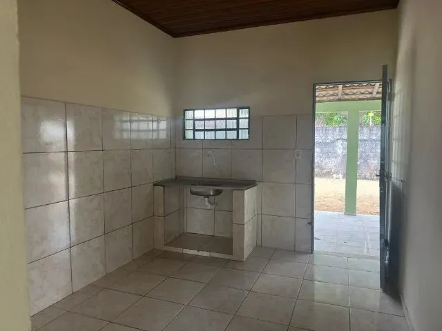 Imagem 10: Casa, Bairro: Caimbe, 02 Quartos, 02 Banheiro ( Sendo 01 com Blindex) , Garagem, Quintal