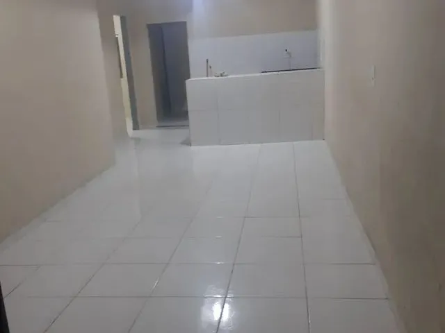 Imagem 2: Casa E. Comercial Disponível Alocação