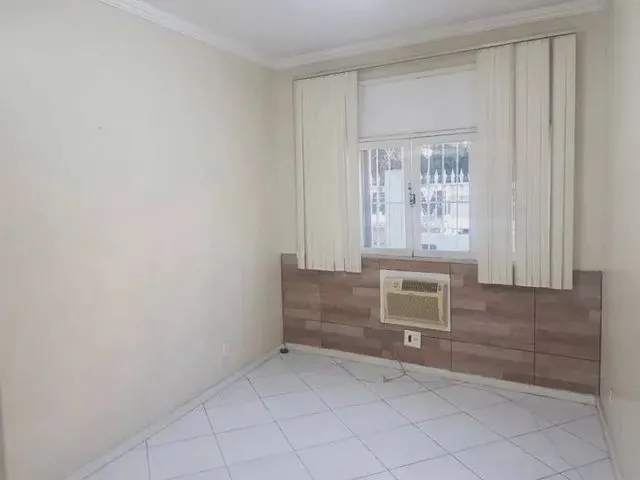 Imagem 4: Casa para Aluguel Possui 75 Metros Quadrados com 3 Quartos em Centro - Macaé - Rj