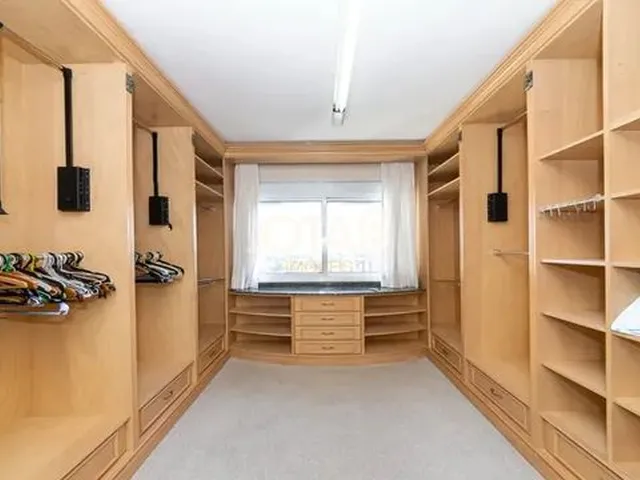 Imagem 10: Curitiba - Apartamento Padrão - Batel