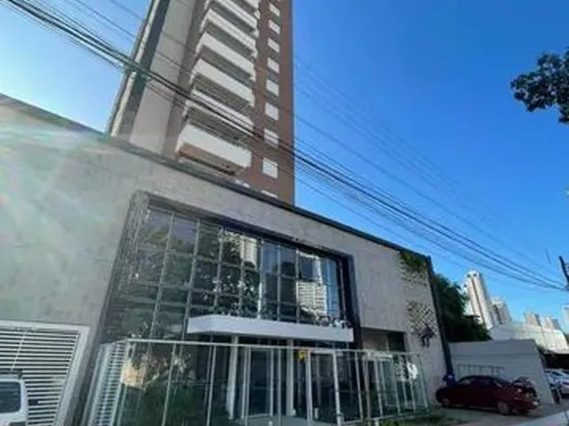 Imagem: O apartamento possui 2 Dormitórios, 1 Suíte, 2 Banheiros,