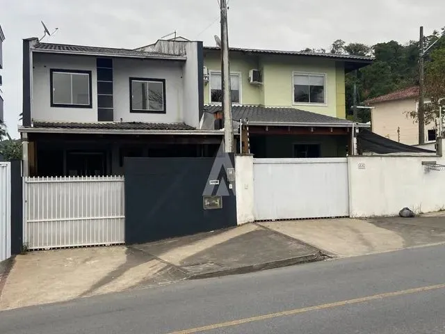 Imagem 1: Joinville - Casa Padrão - Aventureiro