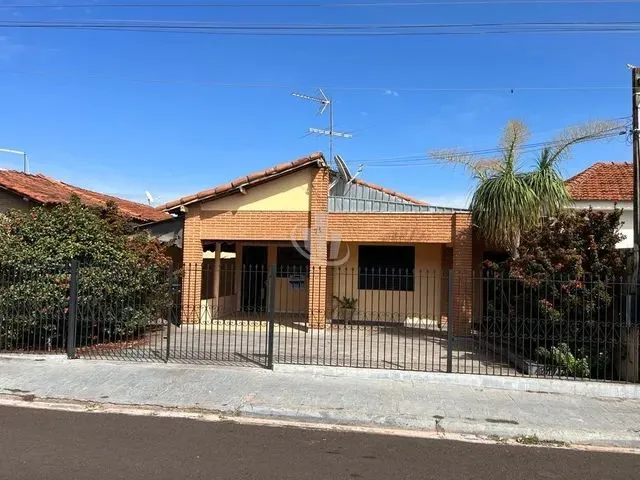 Imagem: Araraquara - Casa Padrão - Parque Residencial