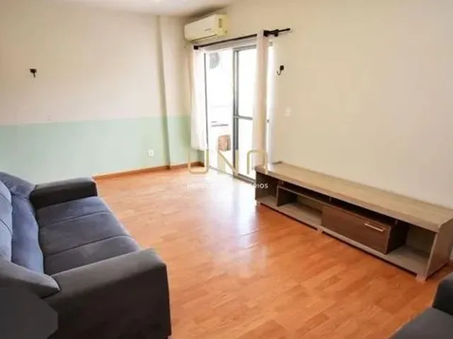 Imagem: O apartamento possui 2 Dormitórios, 1 Banheiro, 1 Vaga na