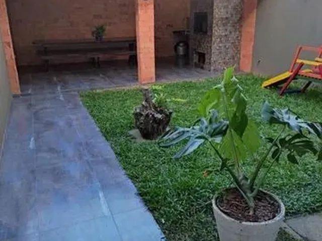 Imagem 9: Casa para Venda em Camboriú, Centro, 3 Dormitórios, 2 Suítes, 3 Banheiros, 2 Vagas