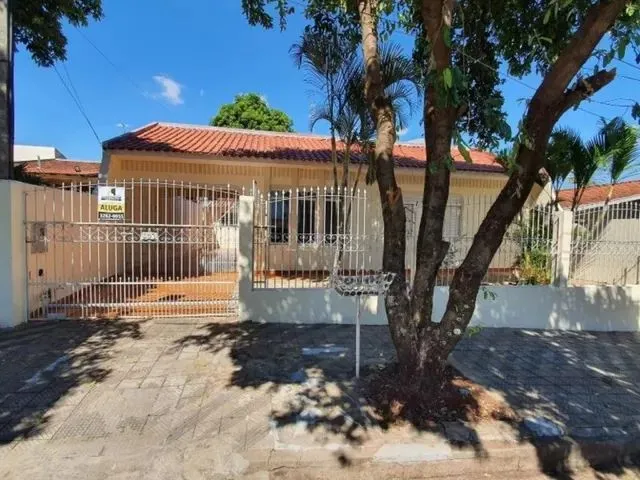 Imagem: Casa Residencial com 4 Quartos À Venda
