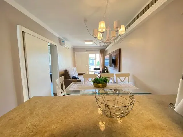 Imagem 14: Elegance Imóveis: Belíssima Casa Térrea com 3 Dormitórios, Totalmente Mobiliada E