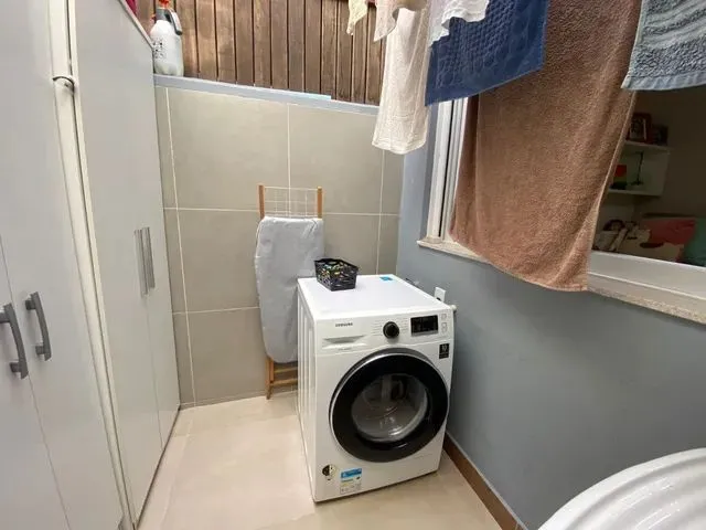 Imagem 4: Elegance Imóveis: Belíssima Casa Térrea com 3 Dormitórios, Totalmente Mobiliada E