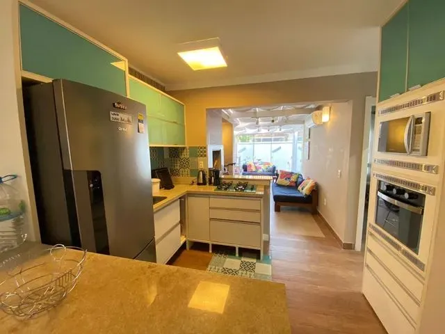 Imagem 16: Elegance Imóveis: Belíssima Casa Térrea com 3 Dormitórios, Totalmente Mobiliada E