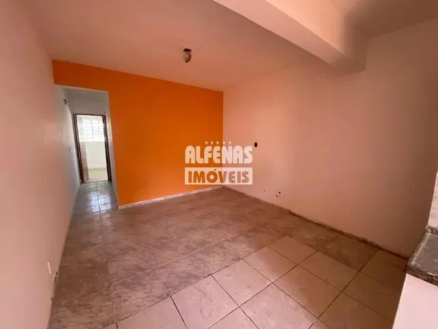 Imagem 5: Kitnet para Aluguel 2 Quartos no Bairro Parque Maracana