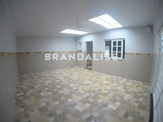 Imagem 2: Canoas - Casa Padrão - Centro