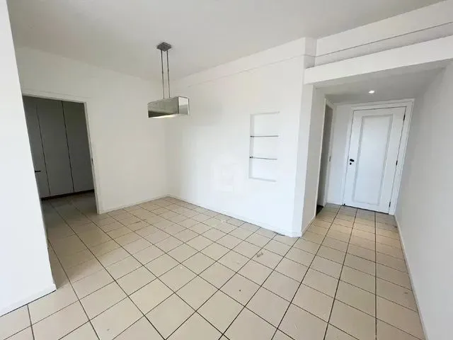 Imagem 2: Apartamento, 3 Quartos Qrts para para Aluguel, com 90 M², no Enseada do Suá,Vitória